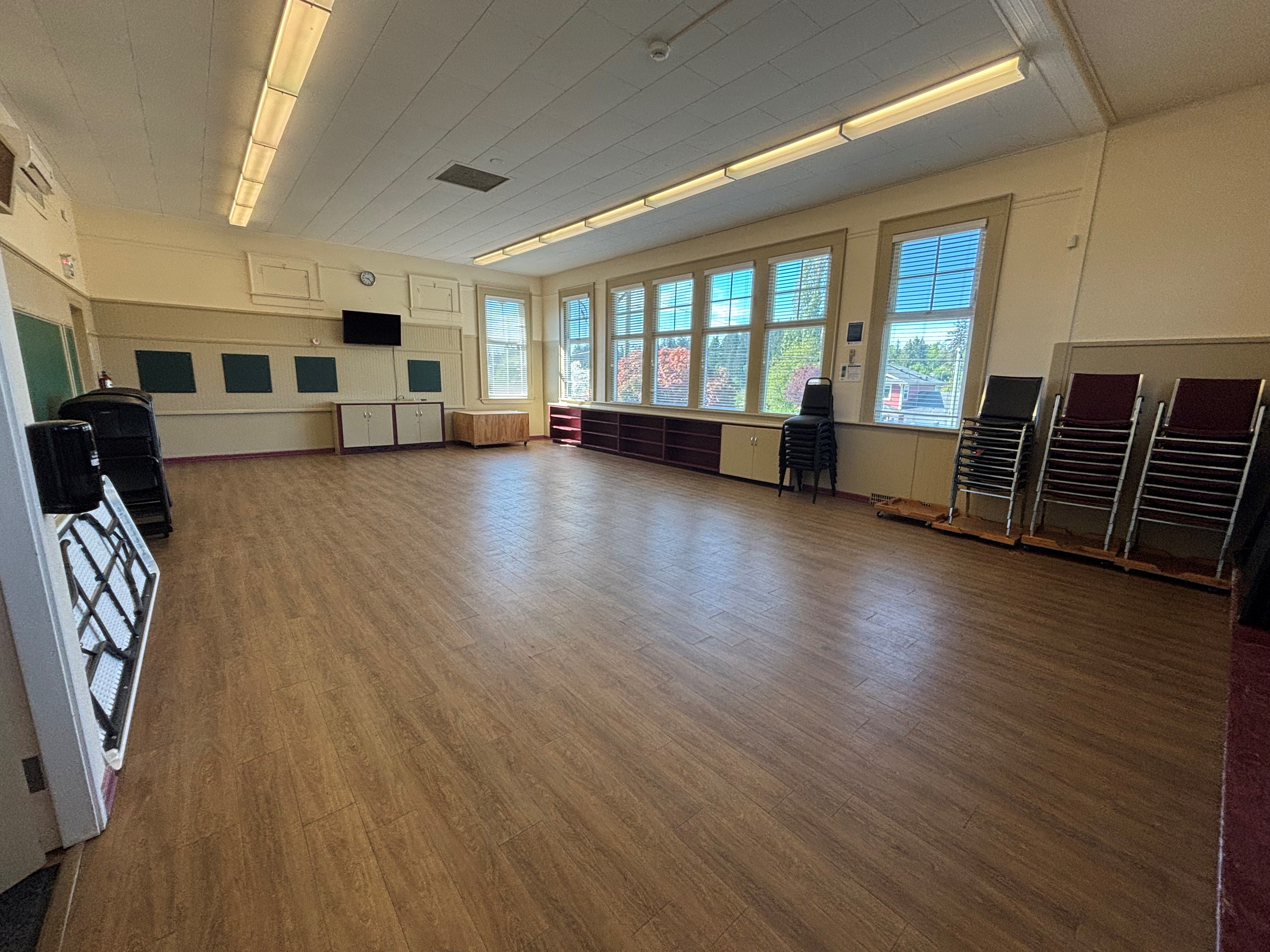 Room B in Cedar Heritage Centre